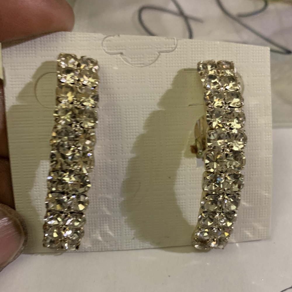 Sparkling Gold Tone Crystal Clip On Earrings (new)